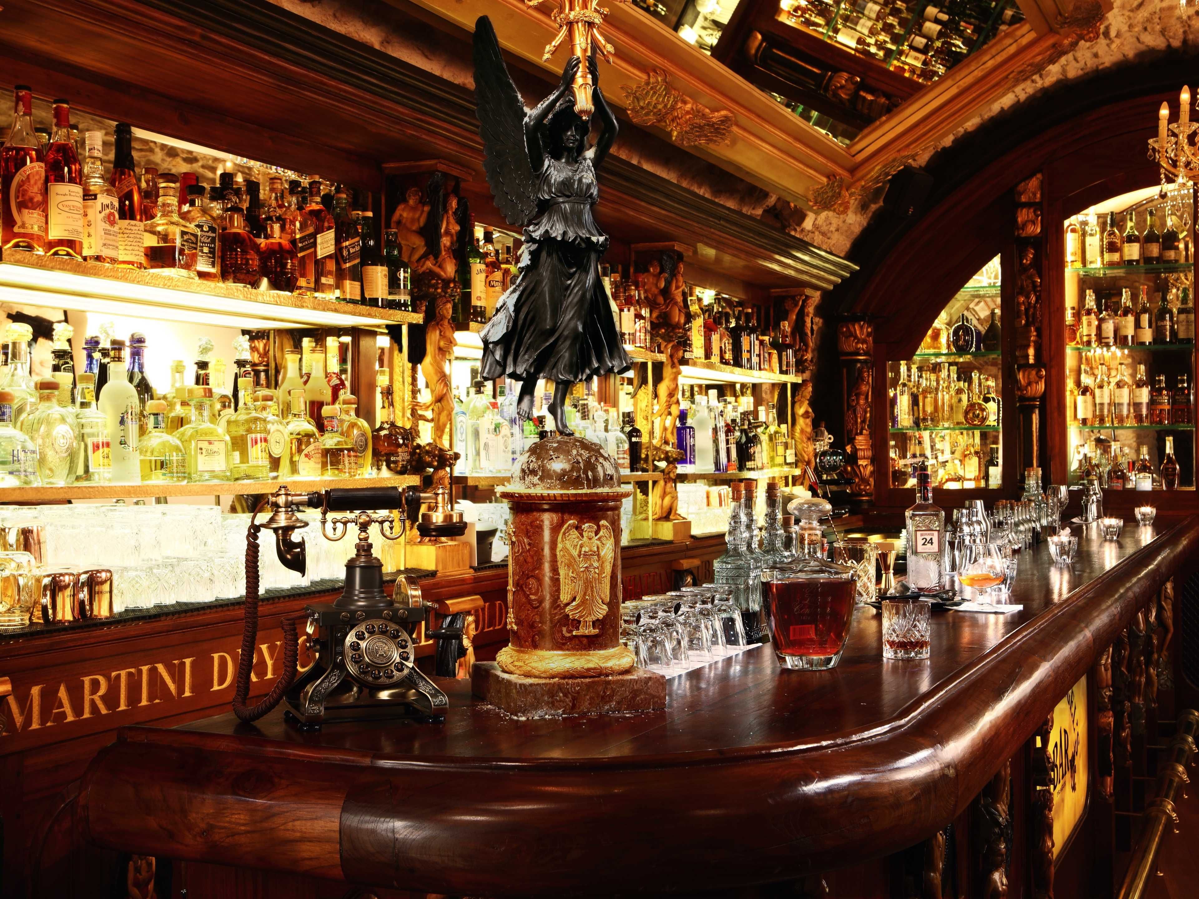 Black Angel's Bar