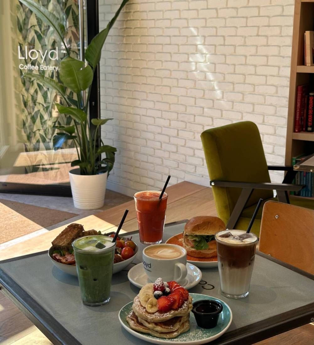 Lloyd Coffee Eatery