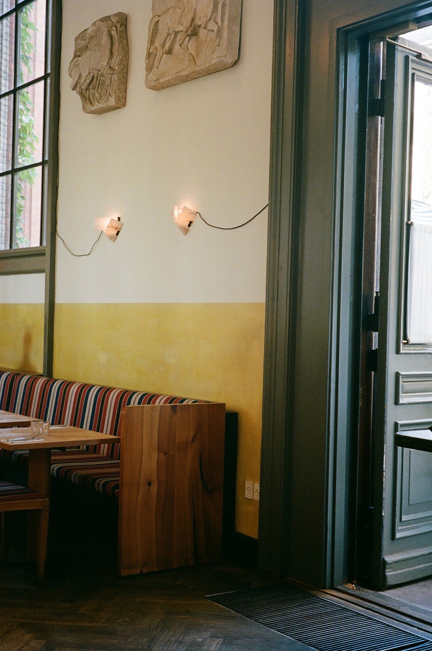 Apollo Bar