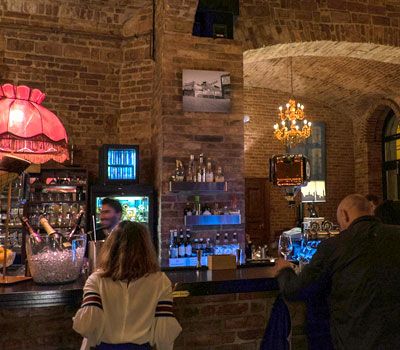 Doblo Wine & Bar
