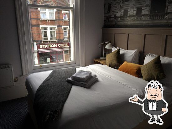 Station Hotel