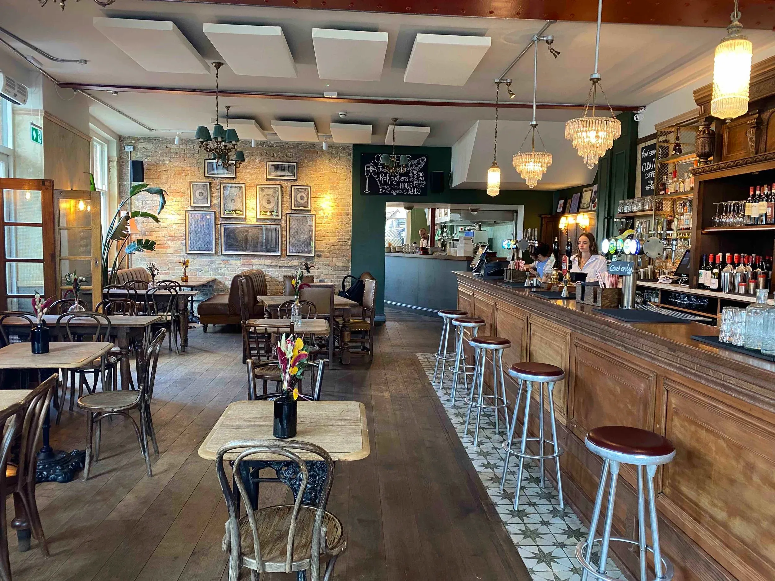 The Chamberlayne