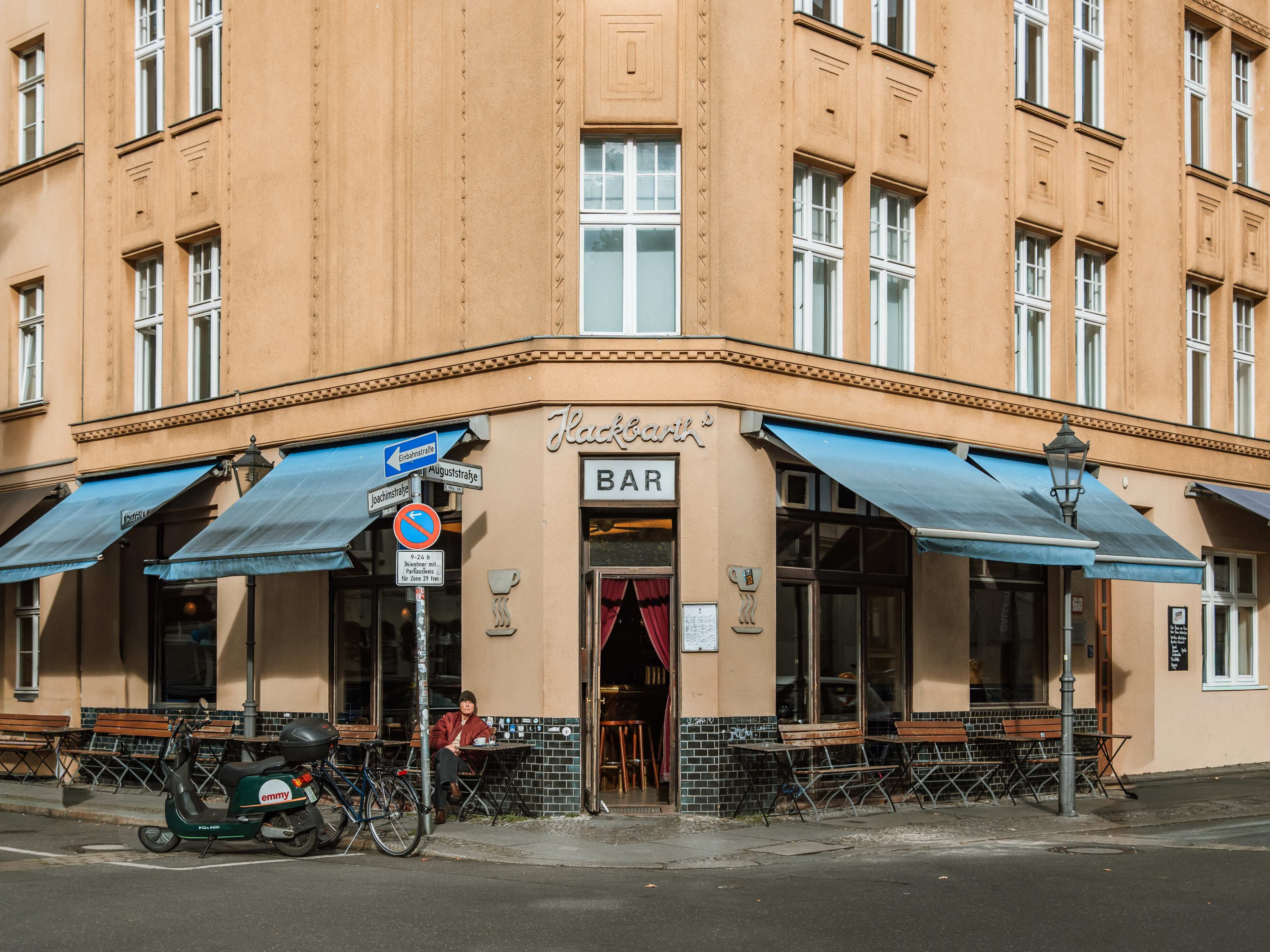 Hackbarths