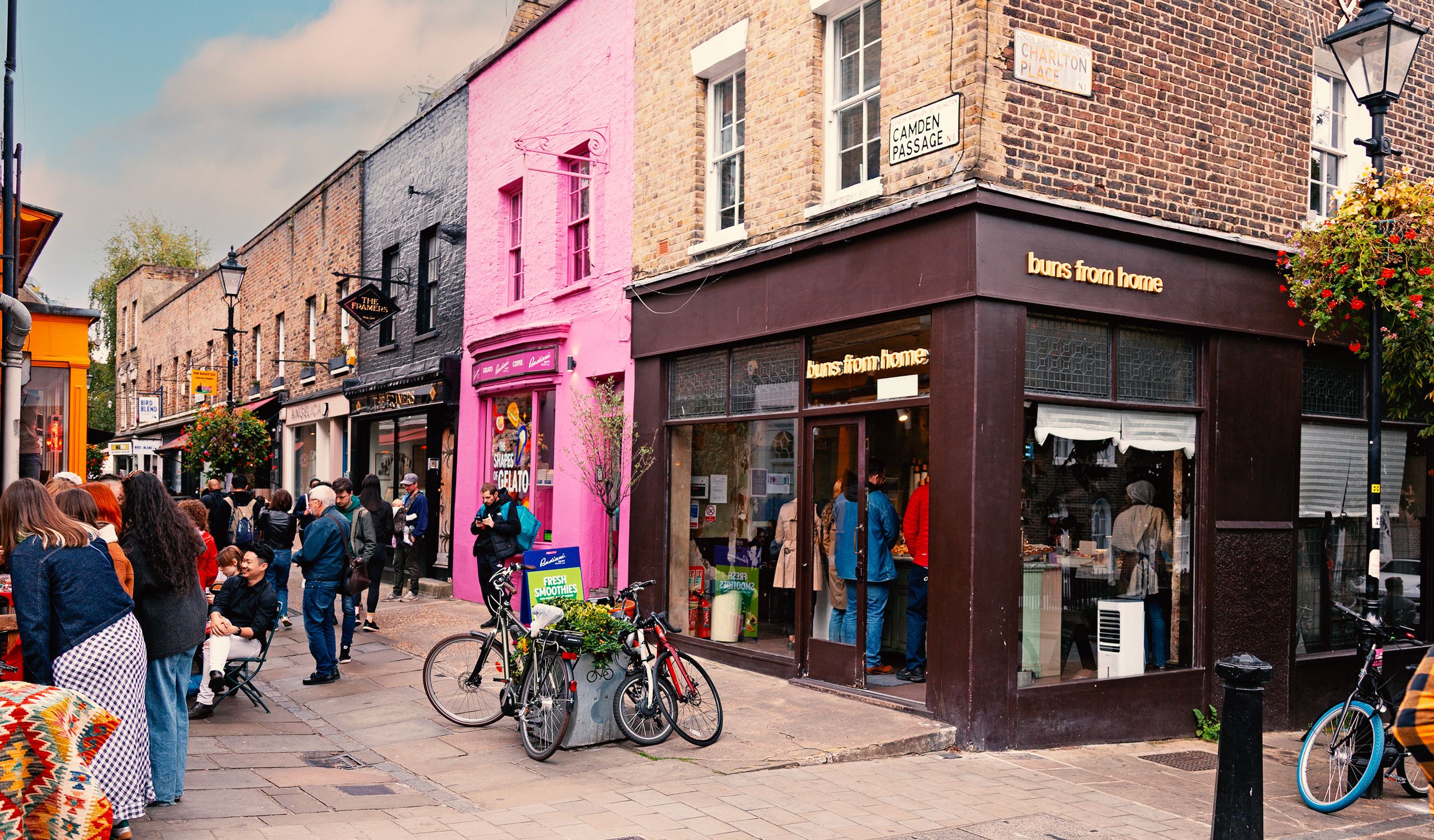 Camden Passage Antiques Market