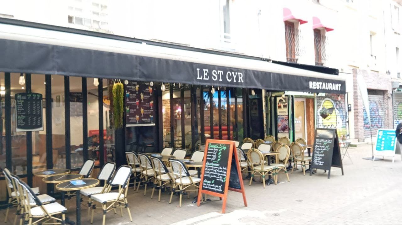 Le St Cyr