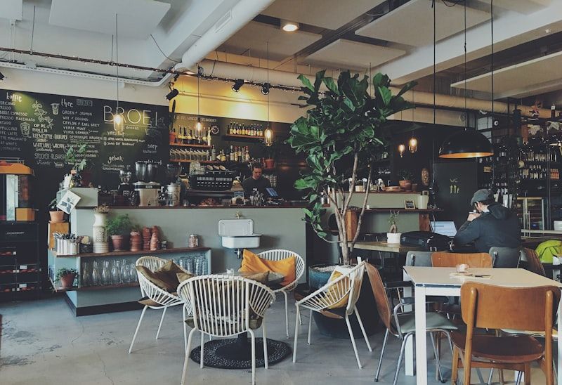Alvaro (Café Restaurant)