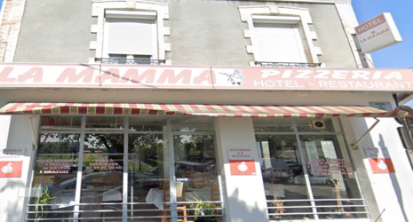 La Mama