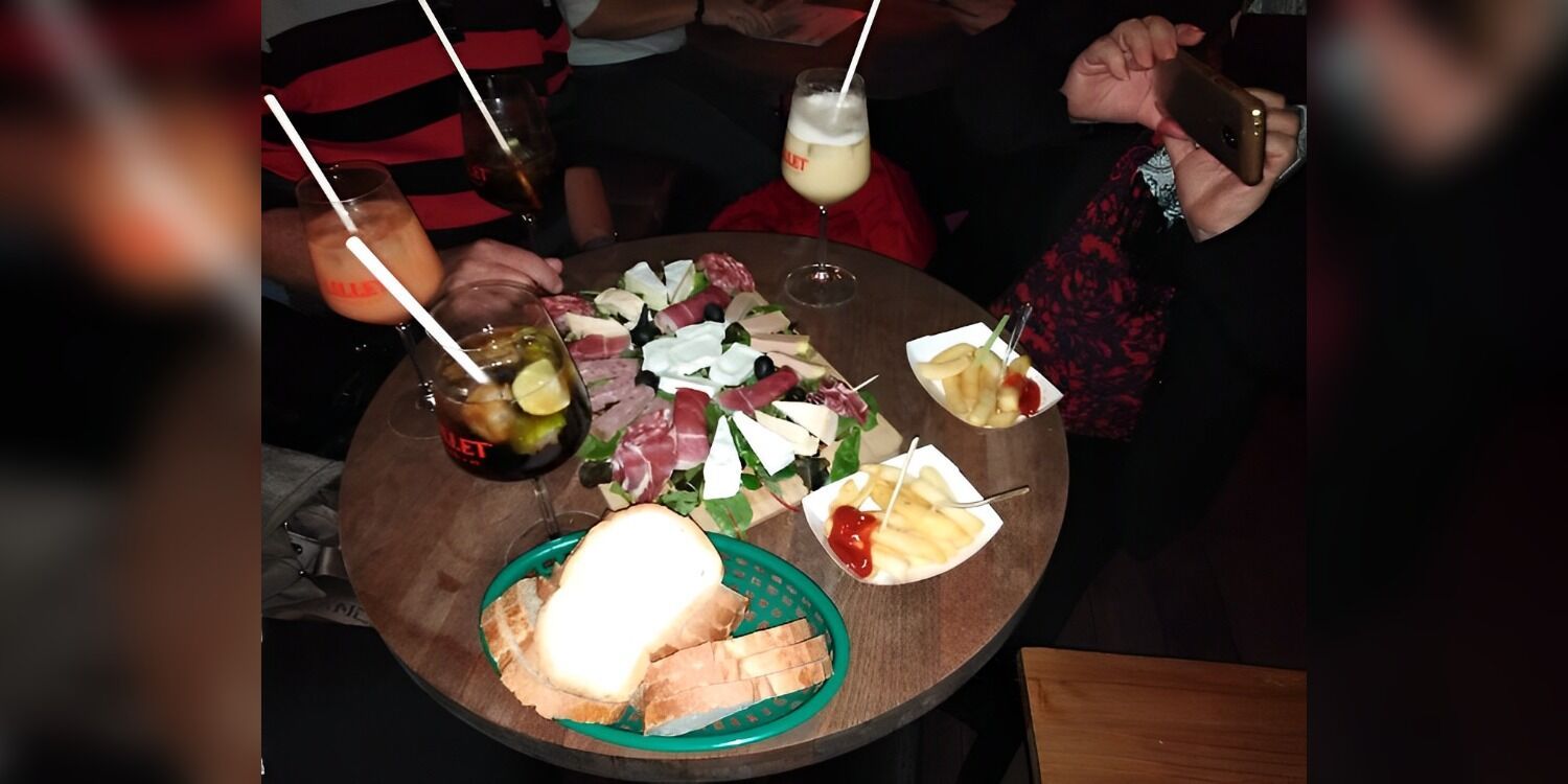 Seven Bar
