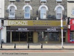 Bronze Lounge