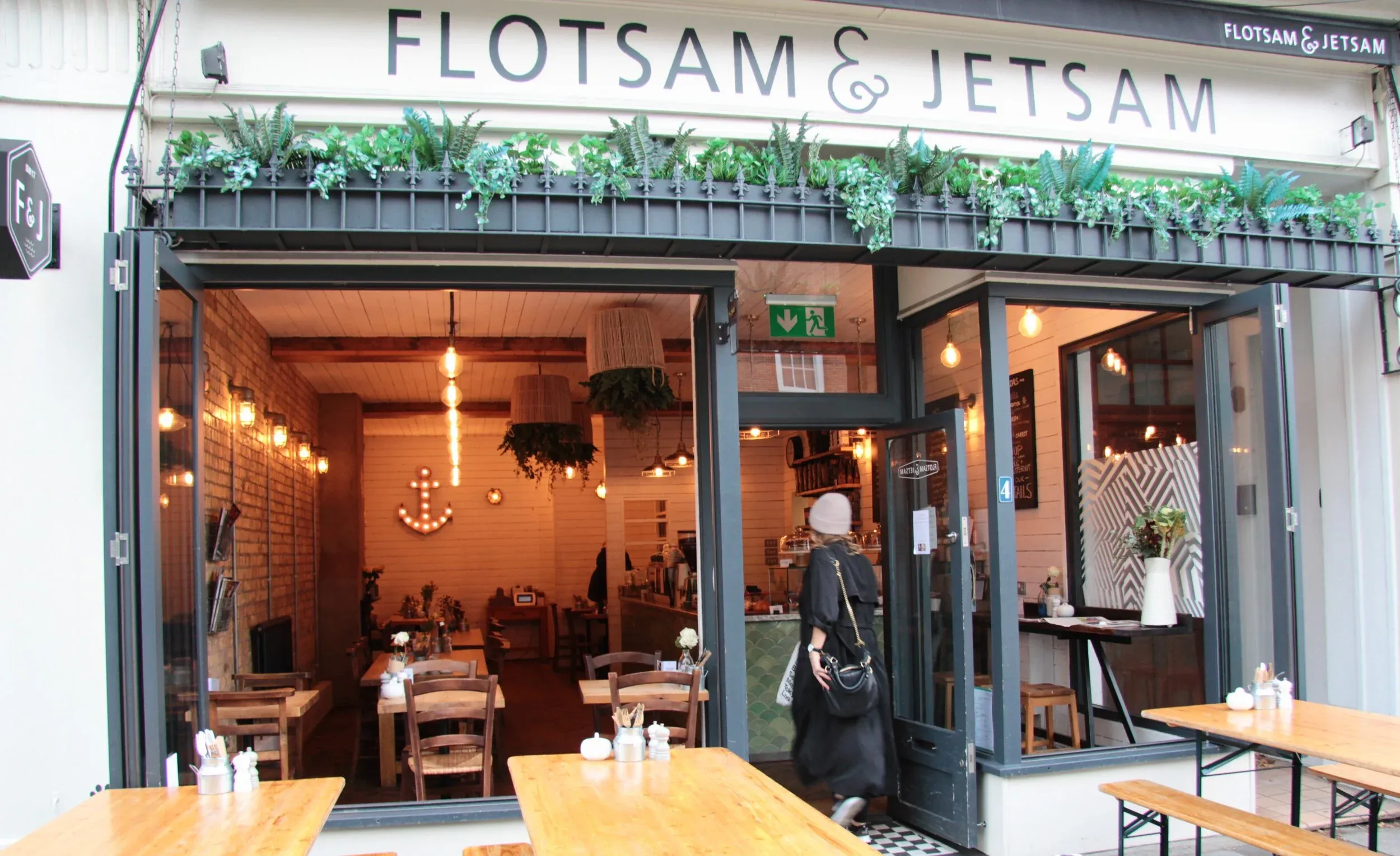 Flotsam & Jetsam
