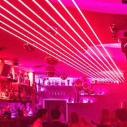 Hummings Bar